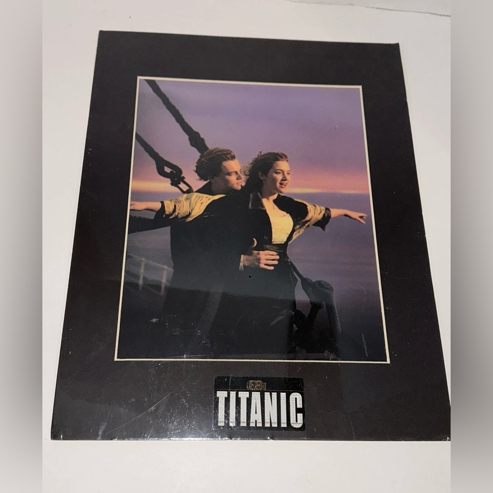 VINTAGE TITANIC CHROMIUM PRINT MOVIE POSTER  LEONARDO DICAPRIO KATE WINSLET COA